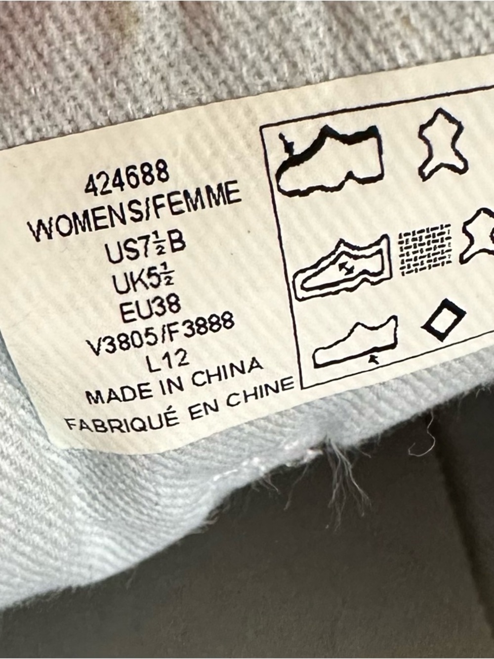 Lands’ End Leather Sneakers 7.5 - Picture 6 of 7